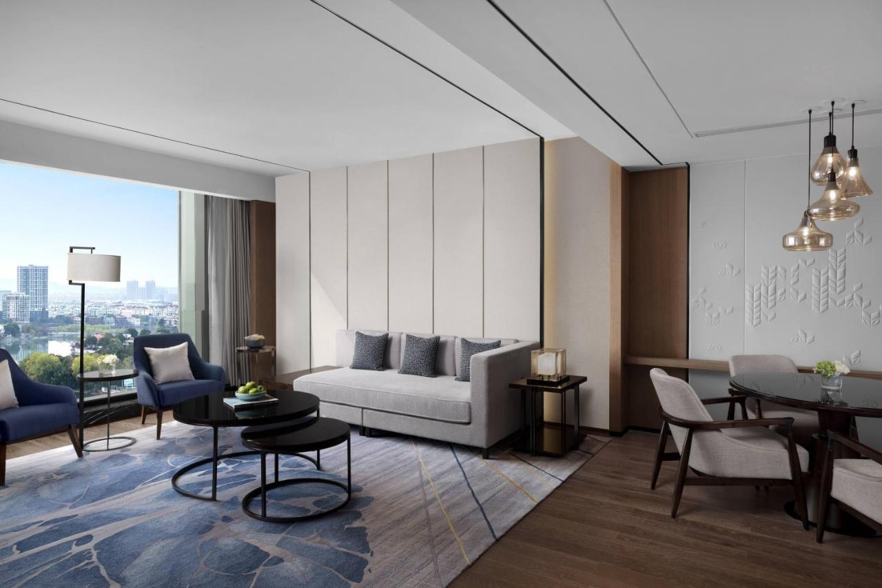 Marriott Nanjing South Hotel Bagian luar foto